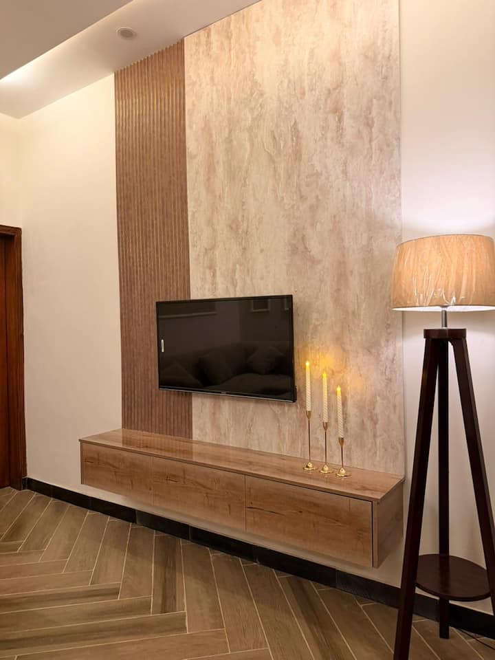 Stylish 1bhk Near F-11 Netflix & Fast Wi-fi - Islamabad