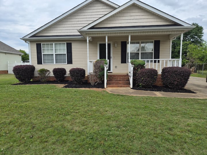 Adorable Home Minutes To Downtown! - Greenville, SC