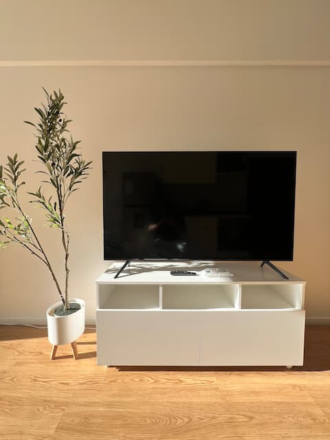 Successful Airbnb property: Modern and Bright in Villa Crespo + Pool in Villa Crespo