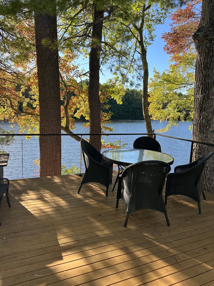 Rare Executive Lake Retreat - Privacy And Comfort. - Shrewsbury, MA