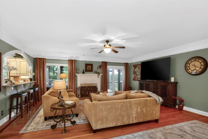 Luxury Estate/hot Tub/9 Hole Frisbee Golf/fire Pit - Lebanon, TN