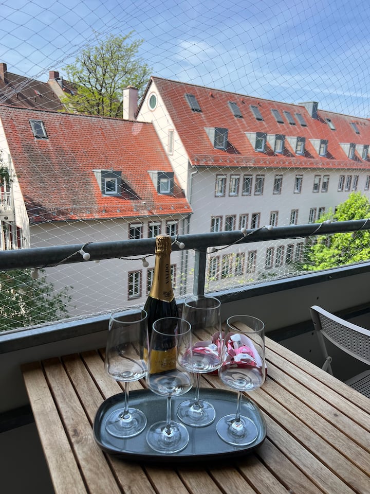 Gemütliche Altstadtwohnung Am Wasser Mit Balkon - 뉘른베르크