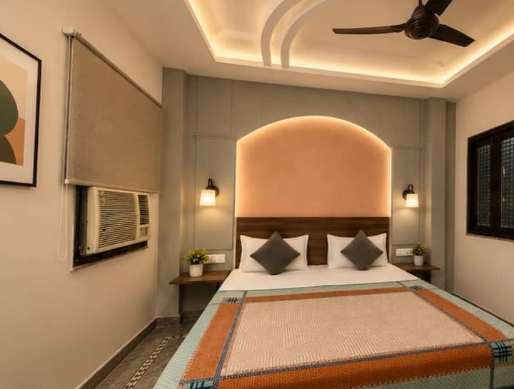 Hotel Royal Stay - Delhi