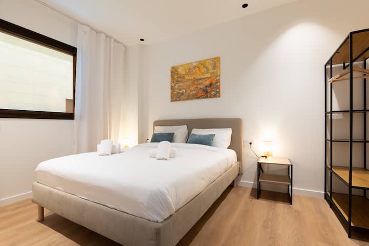 Can Milà | Signature Apartment Double Bed (003) - Sitges