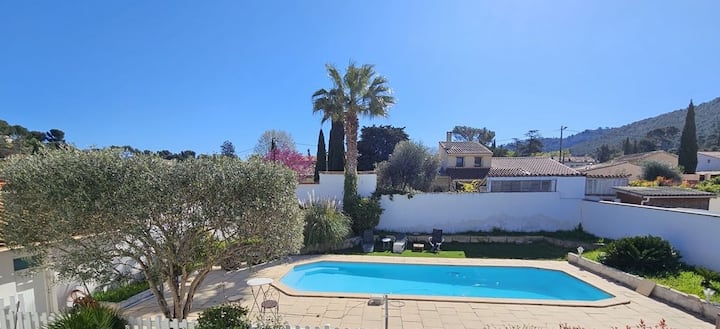 Hébergement Villa / Entre Cassis Et Marseille - Aubagne