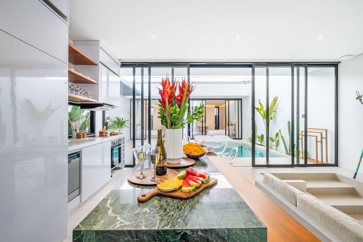 Villa in Bali · ★New · 2 bedrooms · 2 beds · 2 private baths, comparable Airbnb