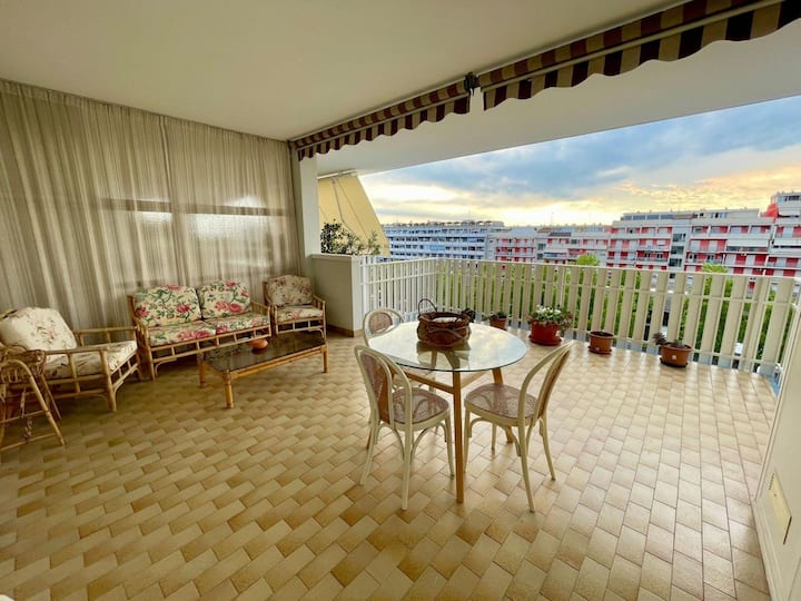 Appartement Au Bord De La Piscine Avec Une Magnifi - Caorle