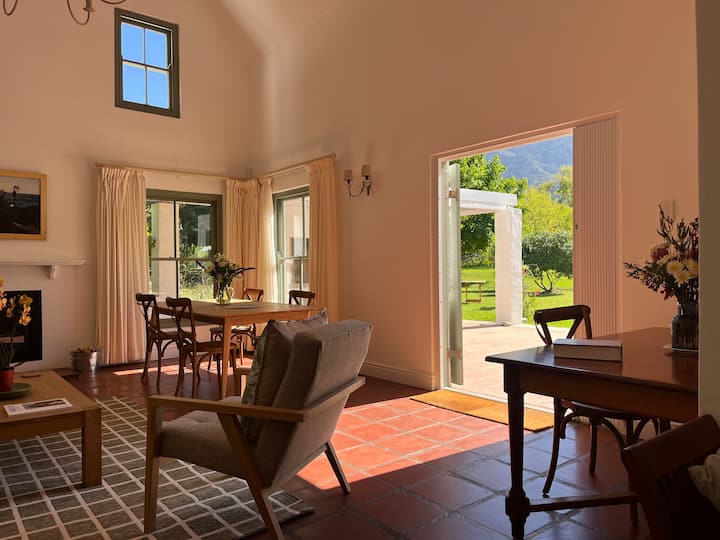 Spectacular Mountain Views - Greyton
