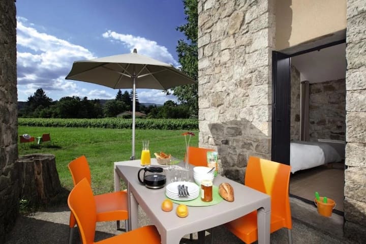 Zecamping 3* Maison 41m² Piscine - Les Vans