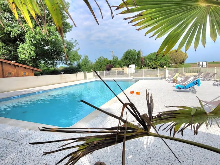 Zecamping 2* Mobil Home 15m² Piscine - Mortagne-sur-Gironde