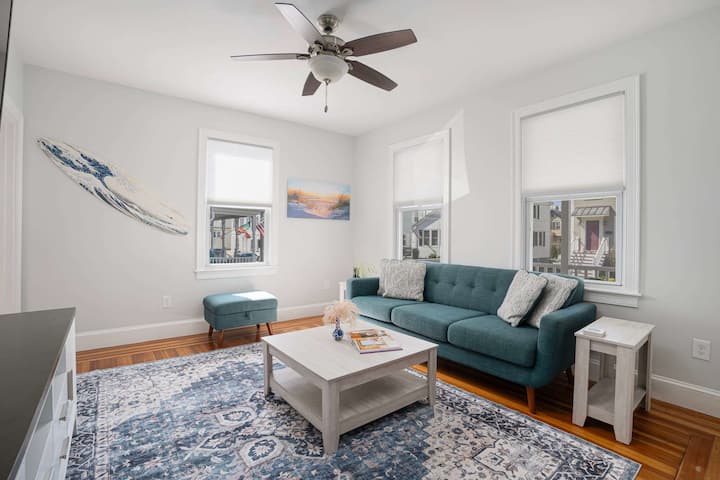 Stay Newport Proudly Presents 11 Atlantic St #0 - Newport