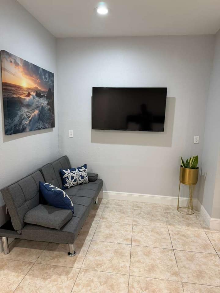 Modern Private Suite - Orlando
