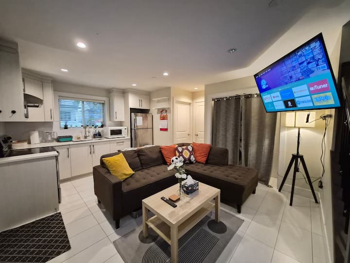 Cozy City Home • Minutes From Downtown Vancouver - Vancouver