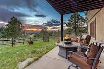 Panoramic Mountain View Lodge rental in Monument