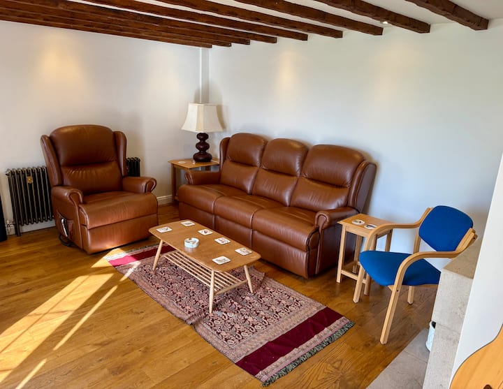 Dreamy Derbyshire Hillside Cottage - Matlock