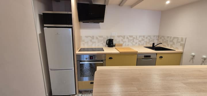 Logement Atypique, Beaucoup De Charme, Hypercentre - Rouen