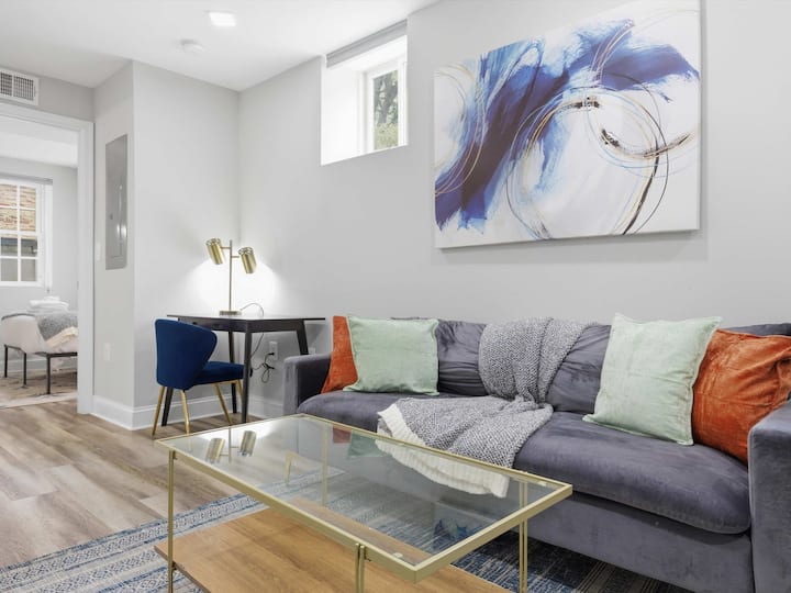 Modern 1br Retreat In The Heart Of Capitol Hill - Edgewood, Washington DC