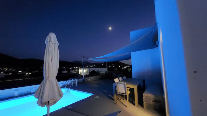 Parikia Noble, New 2 Br Villa In Central Location - Paros