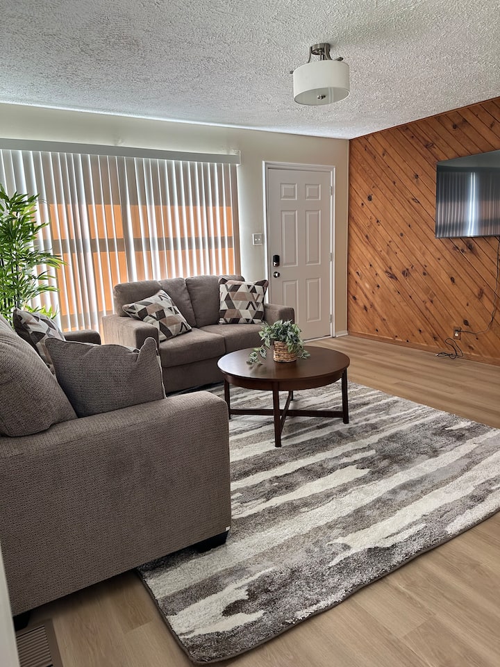 Home In Speedway - Indianapolis