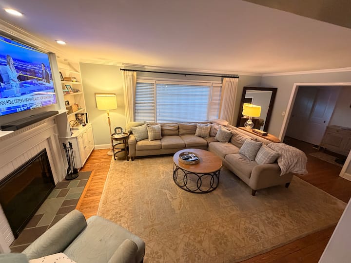 World Cup Retreat Luxury Nj Home Near Nyc & Train - Morristown, NJ