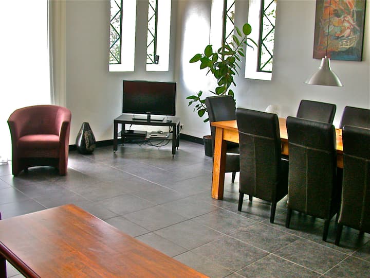 Koetshuis Van Villa Hoeve Ceres - Delfzijl