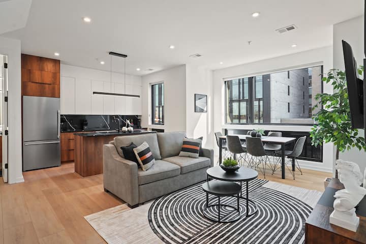 The Monroe 6| Elegant Downtown Dc Penthouse - Arlington, VA