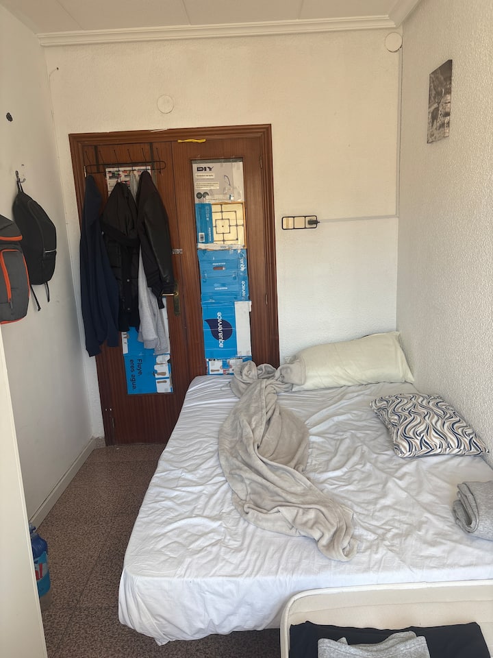 Magnifique, T1 à Louer Pour 2person - Oyonnax