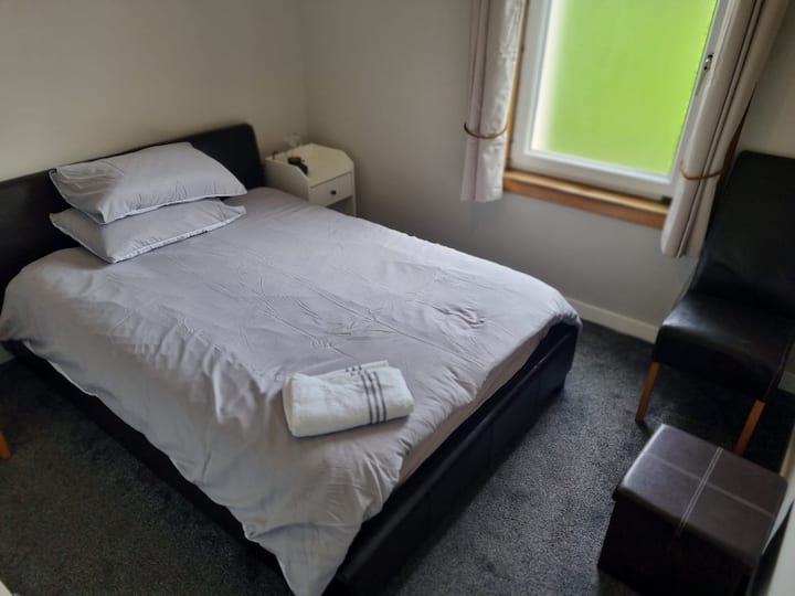 Dhomë gjumi 1