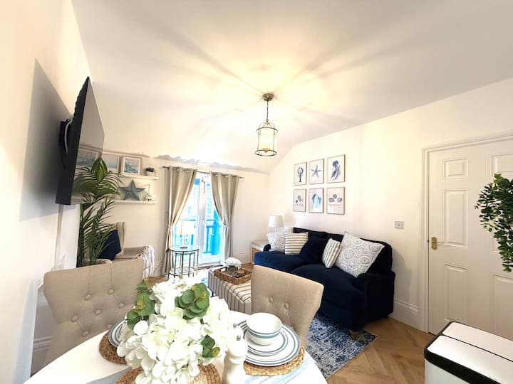 Newly Upgraded Coastal Stay In The Heart Of Cromer - Cromer