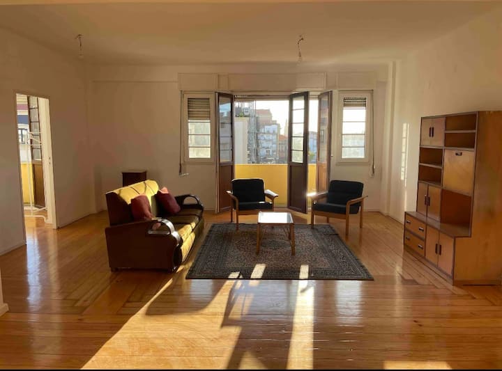 Spacious Apartment In The Center - Porto