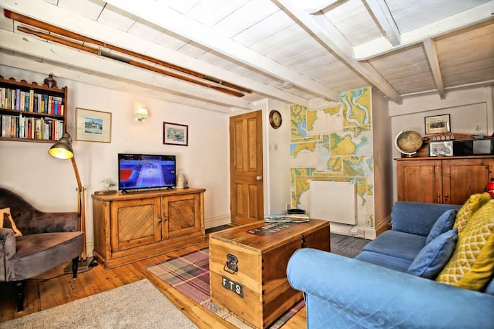 Wayside Cottage - Close To Harbour/outside Space - Polperro