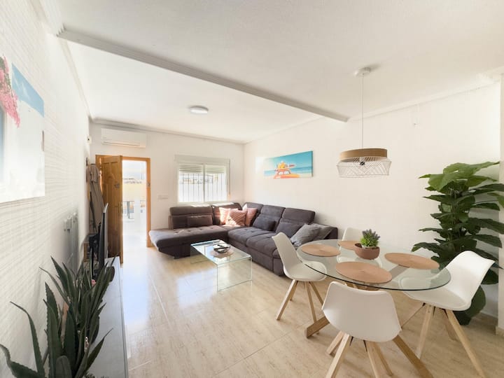 710 Beautiful Townhouse With Communal Pool. - Pilar de la Horadada