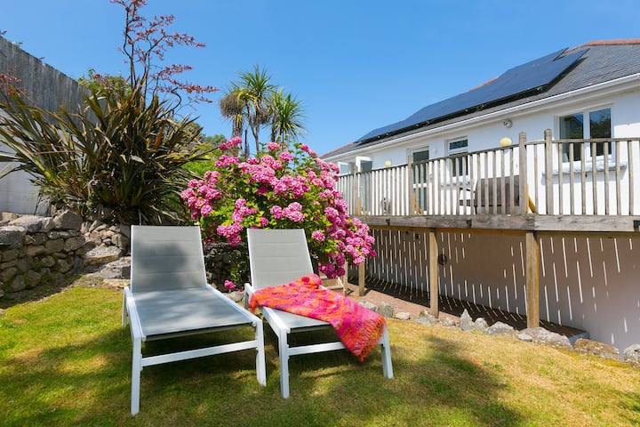 Beachcomber, Carbis Bay - Sea Views - Dog-friendly - 聖艾夫斯