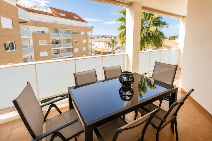 Sol, Piscina Y Terraza En Dénia - Dénia