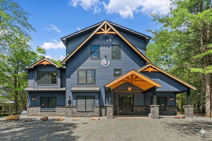 Wet Yeti-indoor Pool, Sauna, Hot Tub, Game Room - Lake Harmony, PA