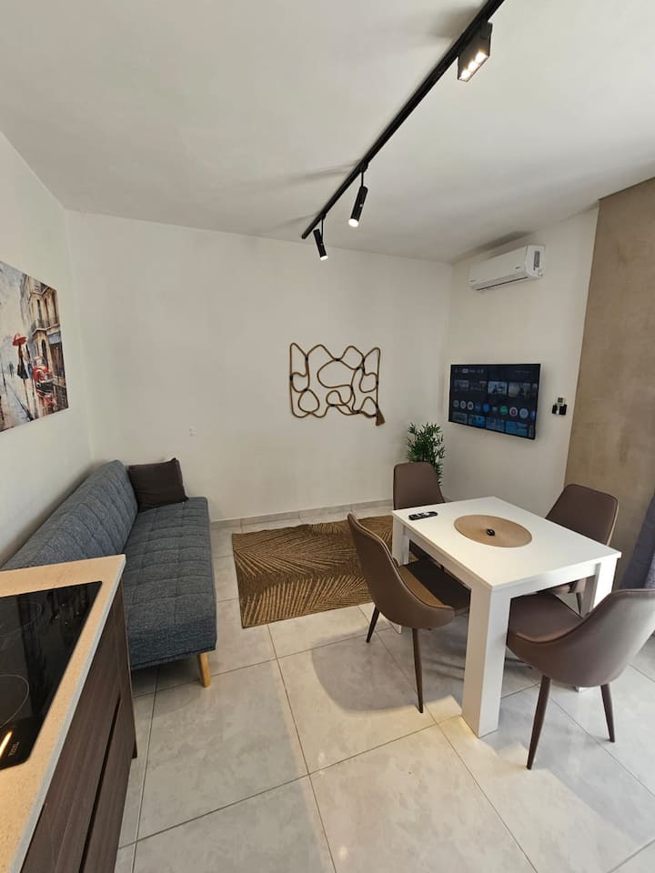 Light Modern Apartment With A Sea View - Albania