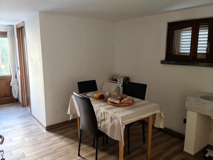 Stanza Indipendente Al Piano Terra - Pontedera