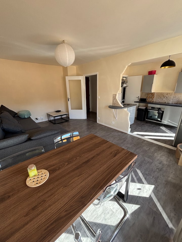 Appartement 2 Pièces - Saint-Laurent-du-Var