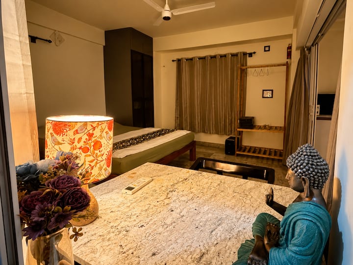 Paurii Terrace For Cozystay In Vijayanagar - Bangalore