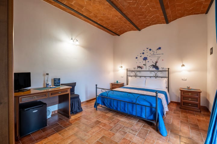 Camera Blu - Saturnia