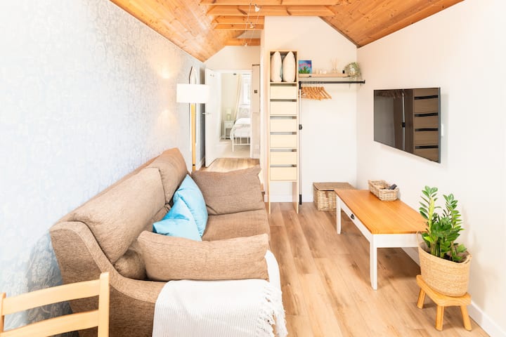 The Owlet · Private Coastal Retreat - Dawlish