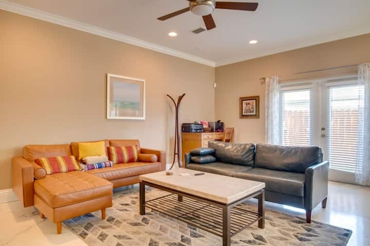 Cape Canaveral 3br Escape: Steps From The Beach - Cape Canaveral, FL