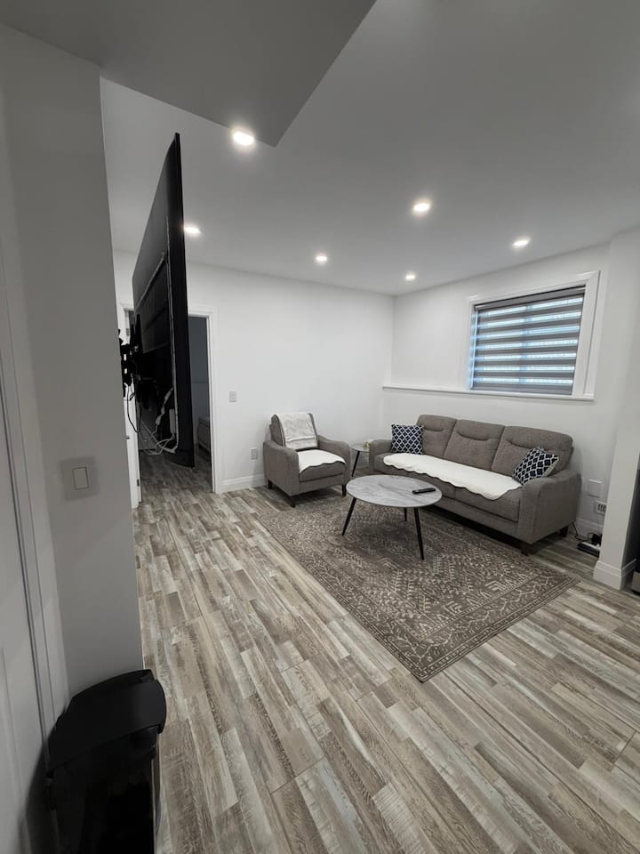 Cozy Apartment - Kitchener