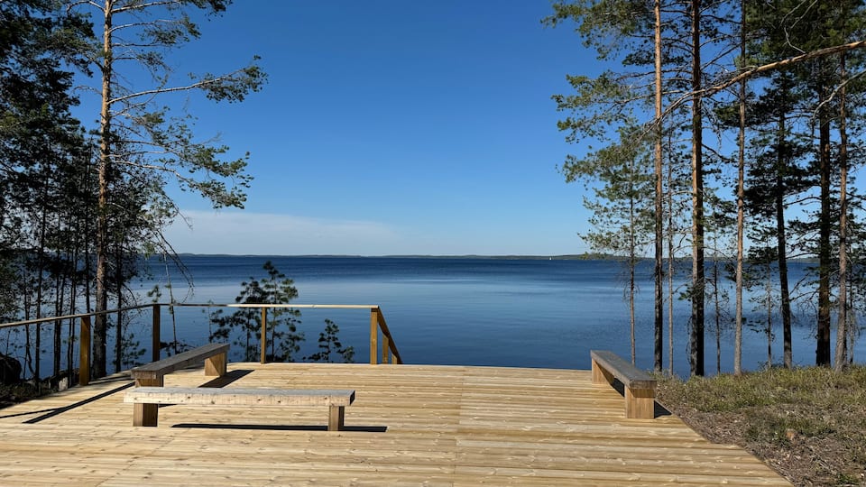 Villa Panorama, a glass house on Lake Saimaa, Taipalsaari, South Karelia, Finland, photo 2 of 10