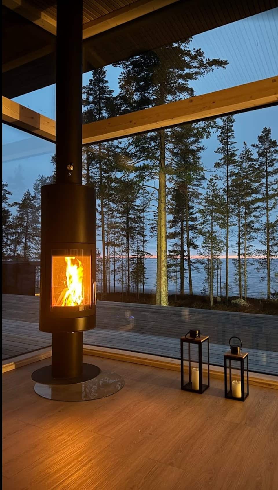 Villa Panorama, a glass house on Lake Saimaa, Taipalsaari, South Karelia, Finland, photo 5 of 10