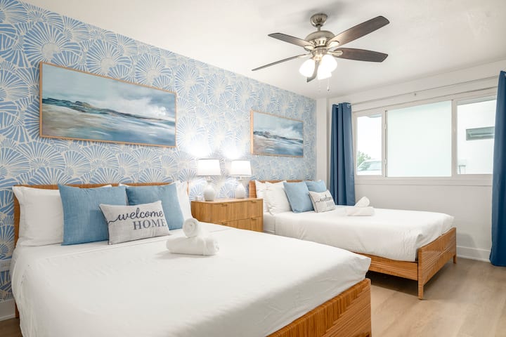 Tampa Resort Style Retreat With Pool - 坦帕