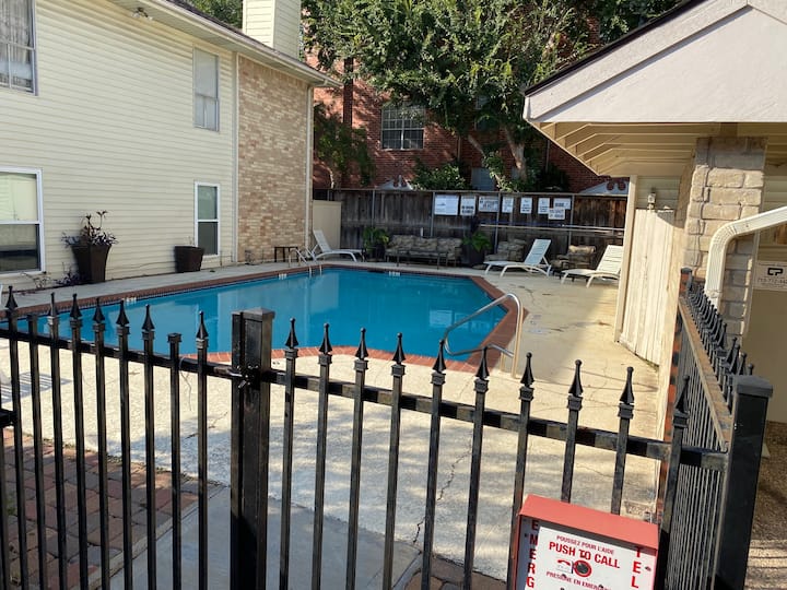 Cozy Condo In The Galleria Area - Houston, TX