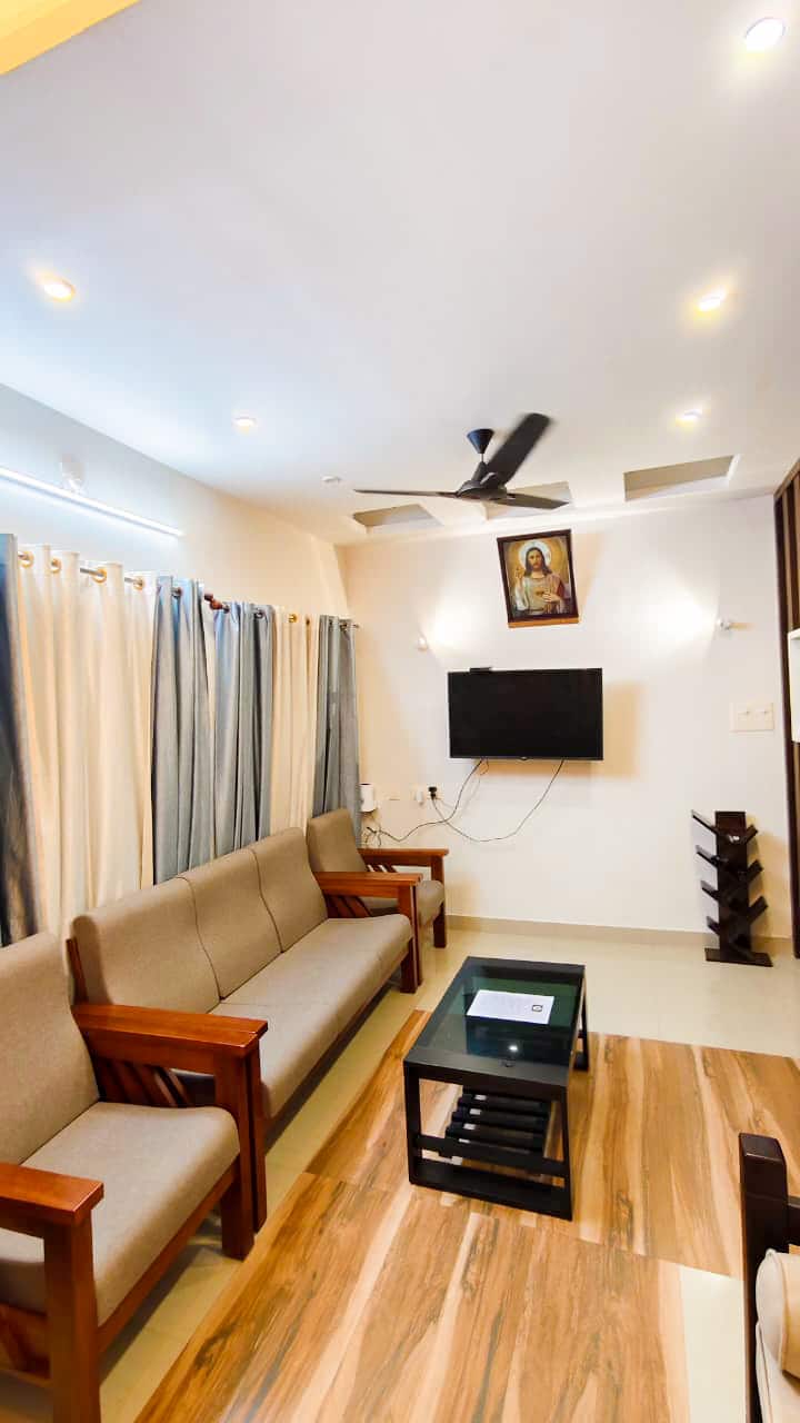 Jacob & Tom Guest House - Kottayam