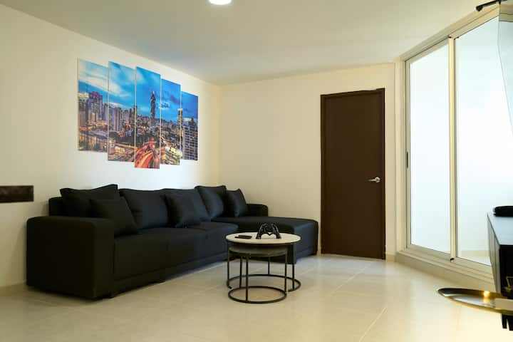 Luxury Apartment Steps From Casco Antiguo - Panamá