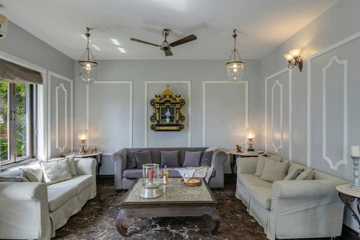Living room image 3